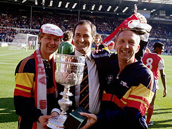 Legendary Arsenal assistant ma...
